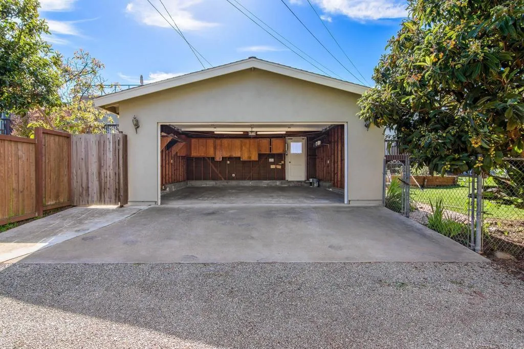 https://cdn.realtyfeed.com/cdn/127/306660108/3039ccc559494c63723147f4fc917a3e.webp