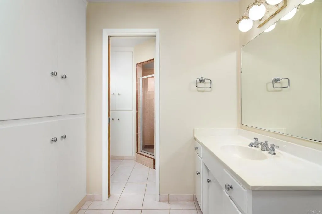 https://cdn.realtyfeed.com/cdn/127/306660108/83a61535980a423cd31a401bc2ee2ee0.webp