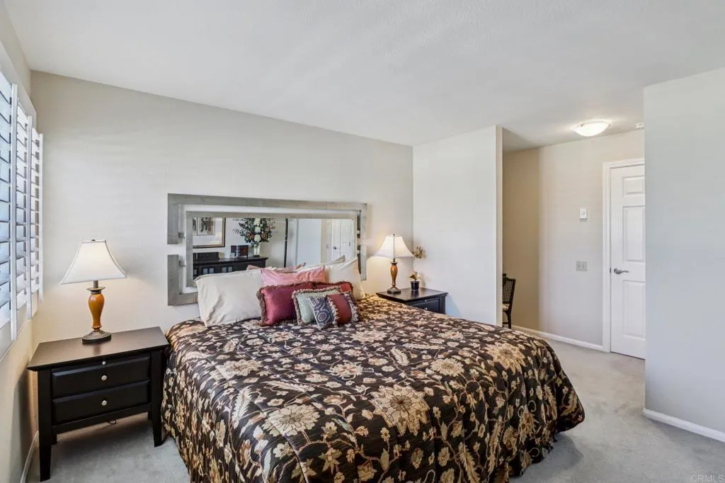 https://cdn.realtyfeed.com/cdn/127/306660120/2c6b8c0a570acbd76923b95df9fbd527.webp