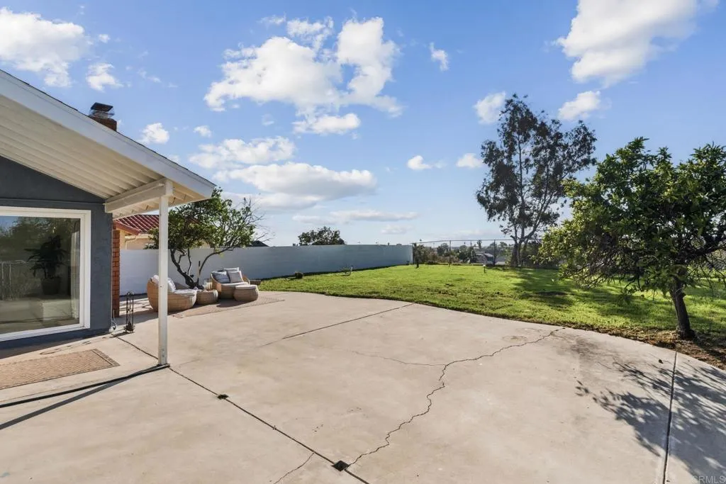 https://cdn.realtyfeed.com/cdn/127/306660159/23816ae626c8e2abbafc4c3779b3841e.webp