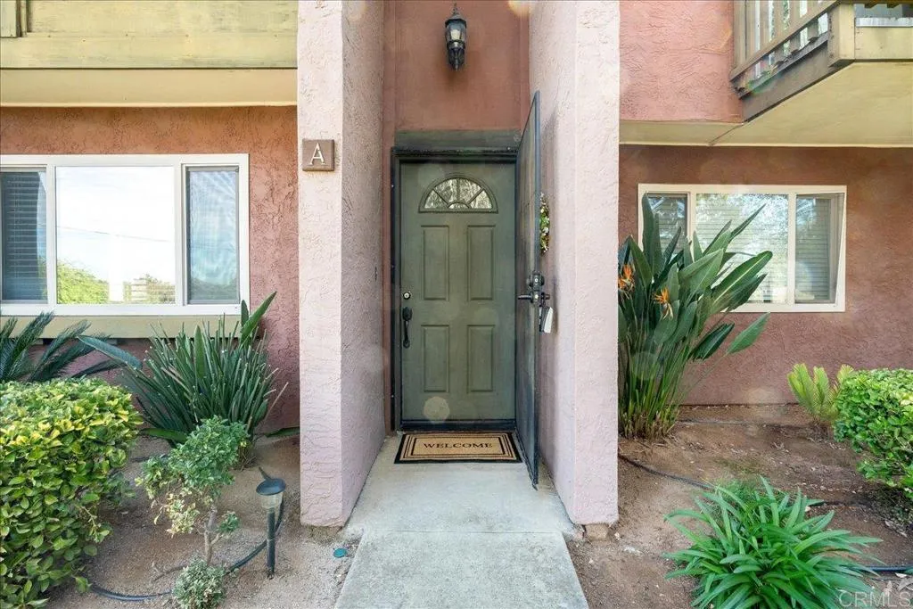 https://cdn.realtyfeed.com/cdn/127/306660168/ad9eacdd193e585f999823191bbae7b1.webp