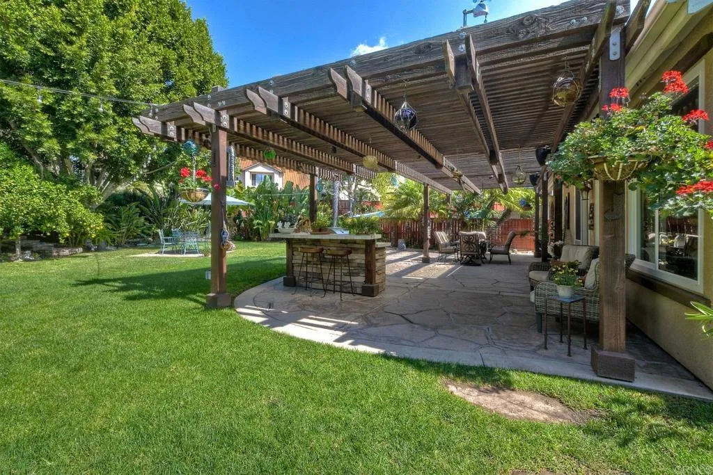 https://cdn.realtyfeed.com/cdn/127/306660186/1405eba97390753039ae4536554a8228.webp