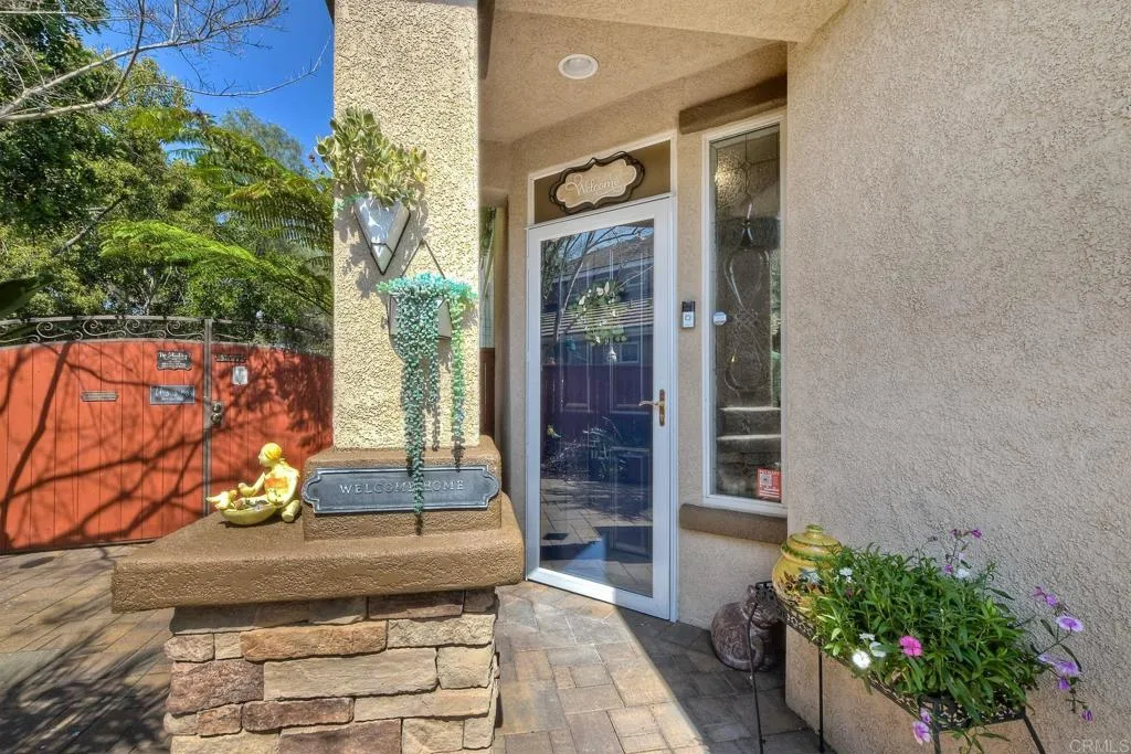 https://cdn.realtyfeed.com/cdn/127/306660186/23c8ece4b9f589a5aac66bff97efd0c0.webp