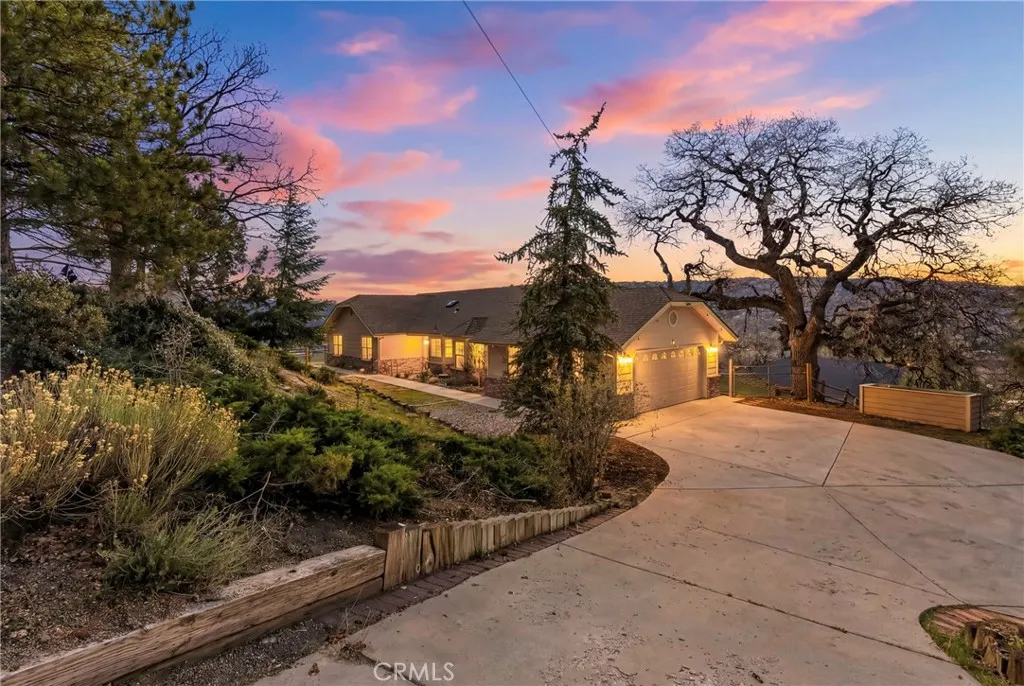Tehachapi, CA 93561