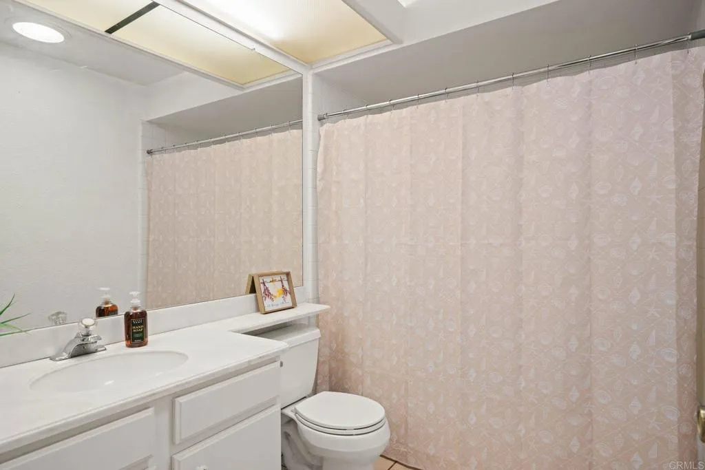 https://cdn.realtyfeed.com/cdn/127/306660271/b8cbb5d209c10812ad9d8ca1540b97b1.webp