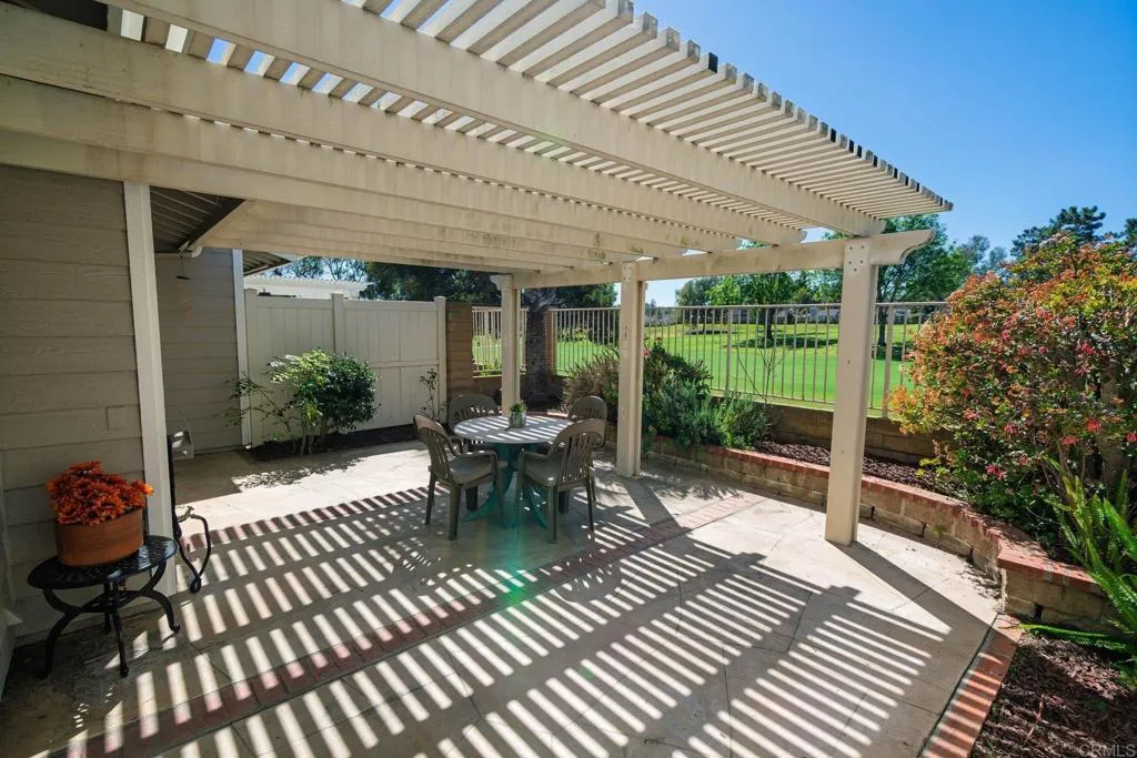 https://cdn.realtyfeed.com/cdn/127/306660271/eecc9f08242c4c981429038a311f323a.webp