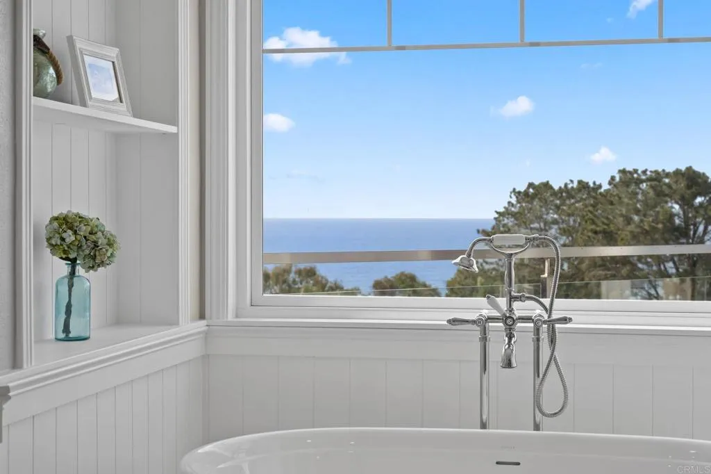 https://cdn.realtyfeed.com/cdn/127/306660317/d873bcd9b839bd9c3770854ac354968f.webp