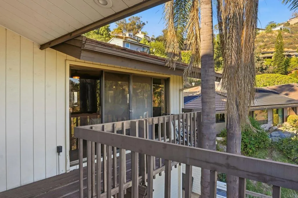 https://cdn.realtyfeed.com/cdn/127/306660336/cb838dc07183fa678840b0f8501d8776.webp