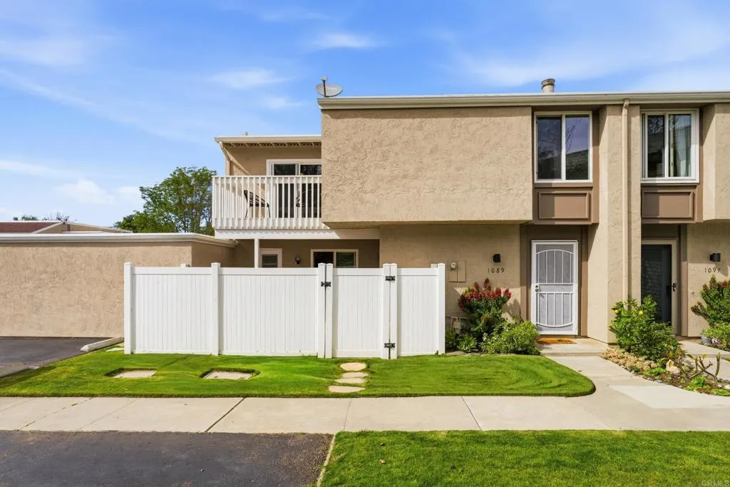 https://cdn.realtyfeed.com/cdn/127/306660371/31804945d5c0b56f9b962e06fc9b7ebc.webp
