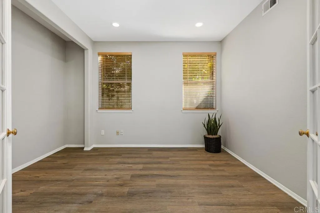 https://cdn.realtyfeed.com/cdn/127/306660372/8375f81037181e10d708c33353be6b95.webp