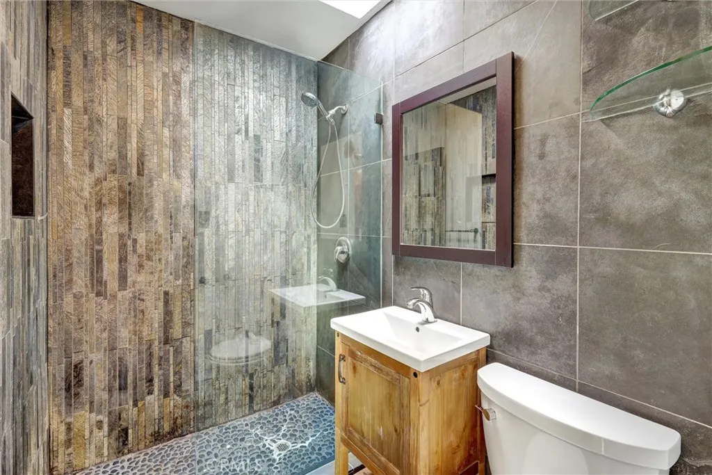 https://cdn.realtyfeed.com/cdn/127/306660381/124dc27971fcc0b9f5b65a69db959e5a.webp