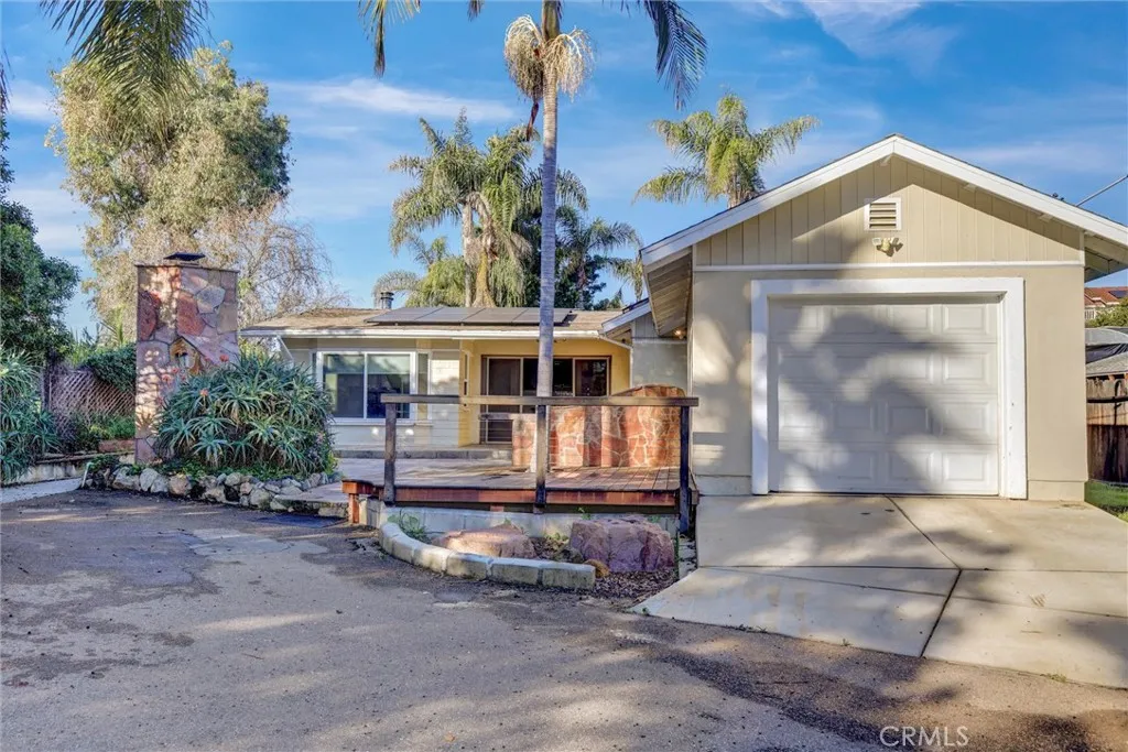 https://cdn.realtyfeed.com/cdn/127/306660381/2caf3452883bd184ebe411ee7a47d229.webp