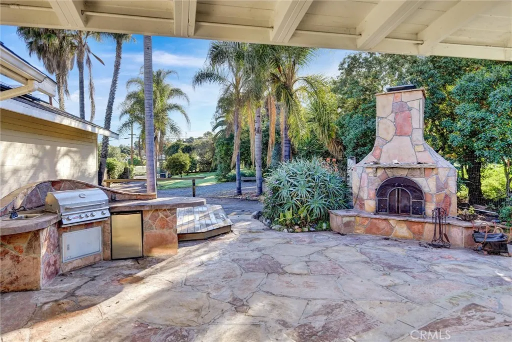 https://cdn.realtyfeed.com/cdn/127/306660381/509ef23231b7c7646bfb5cfdad981fc0.webp