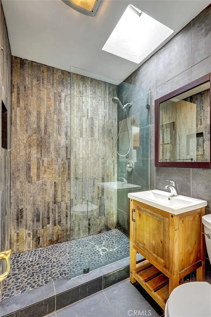 https://cdn.realtyfeed.com/cdn/127/306660381/5ce985d26ad79a0fe2d88604688bfc92.webp