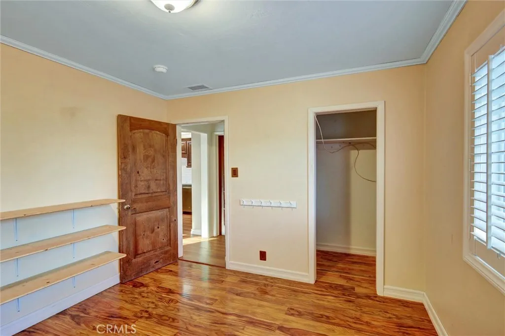 https://cdn.realtyfeed.com/cdn/127/306660381/618f546f85ae1e0137a8c4bea3c9558a.webp
