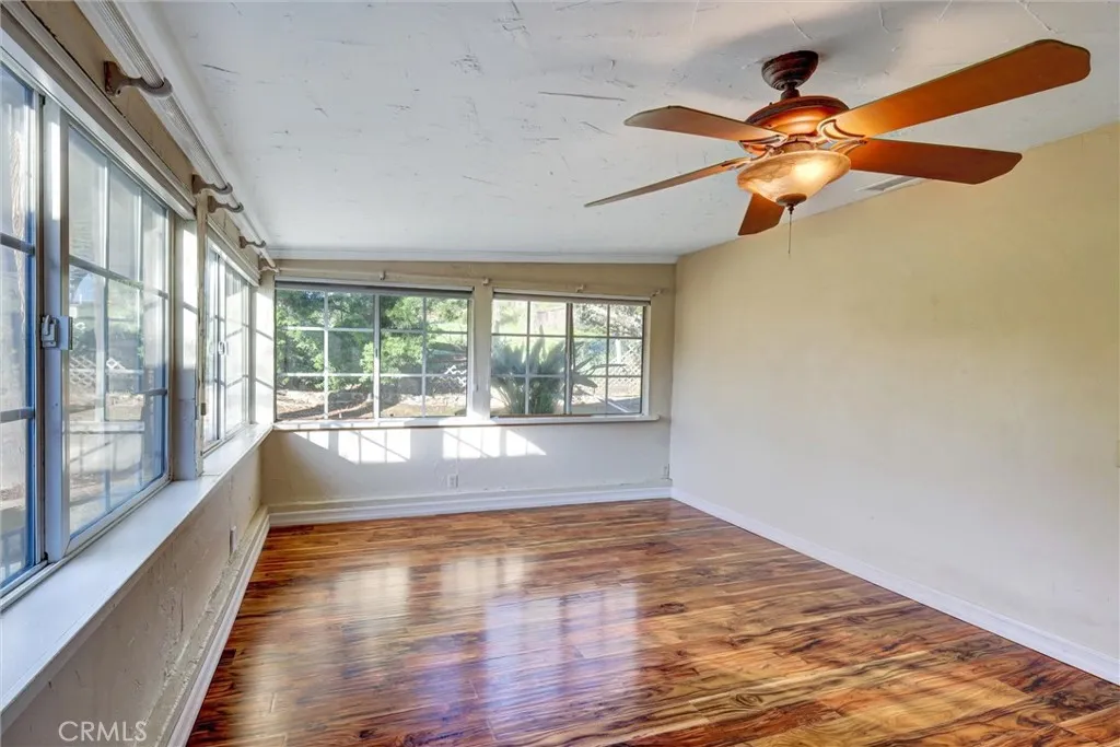 https://cdn.realtyfeed.com/cdn/127/306660381/70137b5a0cf02b905c90decc796e4968.webp