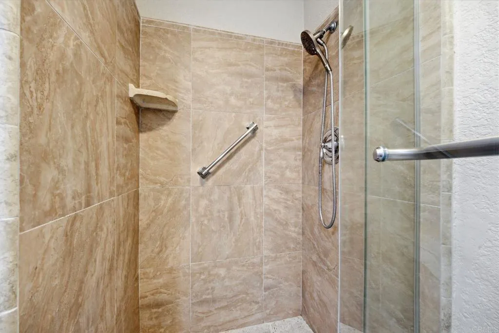 https://cdn.realtyfeed.com/cdn/127/306660386/48af899efa262c8910e6b432cc59d967.webp