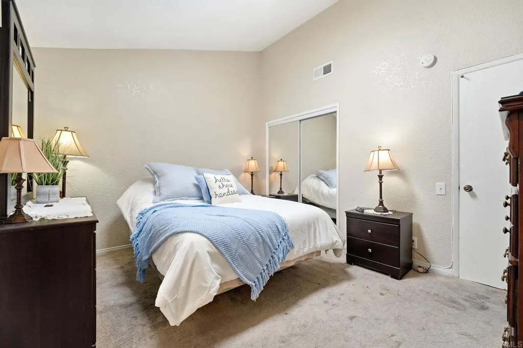 https://cdn.realtyfeed.com/cdn/127/306660386/a3447609ddfea471ca09905d577f4c1b.webp