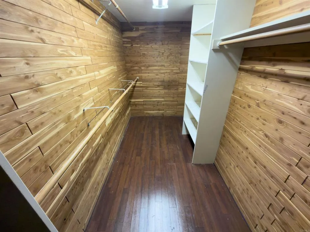 https://cdn.realtyfeed.com/cdn/127/306660432/3de05db484771f0d8e1a0644f10d8ed7.webp