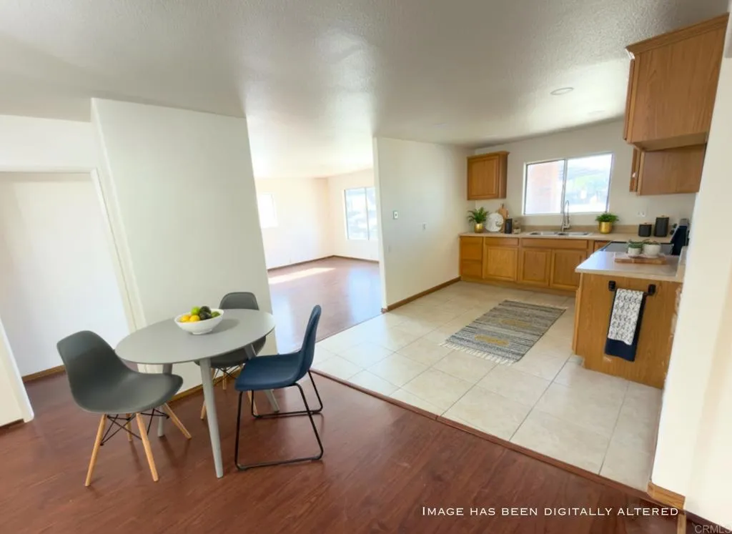 https://cdn.realtyfeed.com/cdn/127/306660432/986479d30b112ec1f8c57bfed76bf8e6.webp