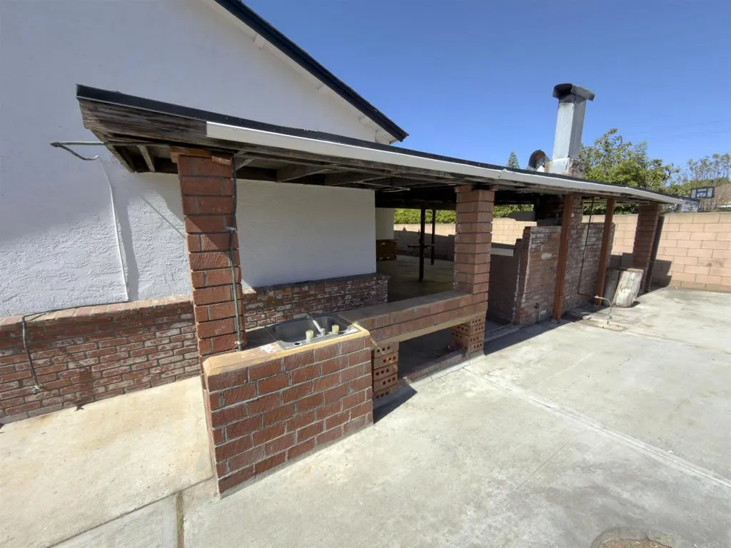 https://cdn.realtyfeed.com/cdn/127/306660432/98783394f4304da3cb8a65b70d12008a.webp