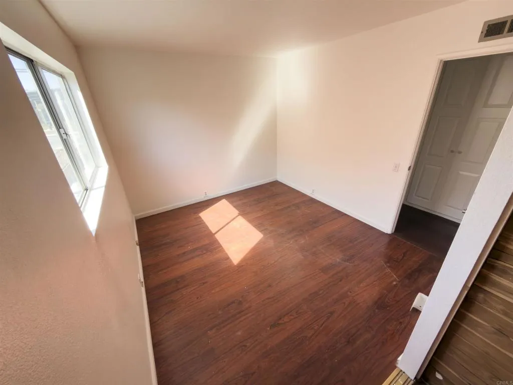 https://cdn.realtyfeed.com/cdn/127/306660432/a010fc75d965eed1c2d8511adeb96250.webp