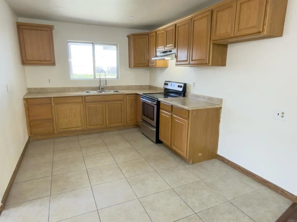 https://cdn.realtyfeed.com/cdn/127/306660432/c9e068ebcc62bec19813e656f5bc0981.webp