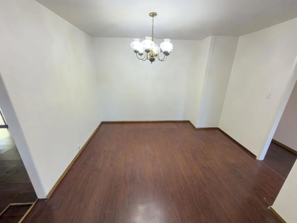 https://cdn.realtyfeed.com/cdn/127/306660432/f4c282fad0776e38781a2bb7eb2f3c55.webp