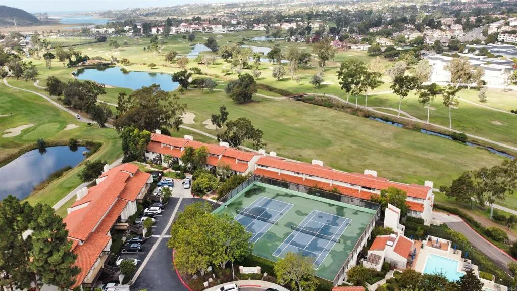 2505 Navarra Dr. UNIT 325, Carlsbad, CA, 92009