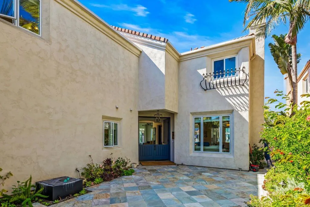 https://cdn.realtyfeed.com/cdn/127/306660532/8c3b6aa8717db38cacf6327adda39ff0.webp