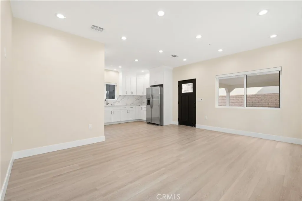 Chatsworth, CA 91311