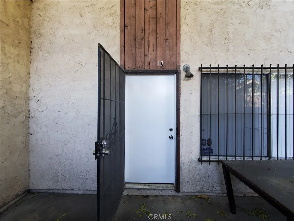 2020 W 23 Street Unit 17, Long Beach, CA 90810 - Photo 2 of 28, Long Beach, CA