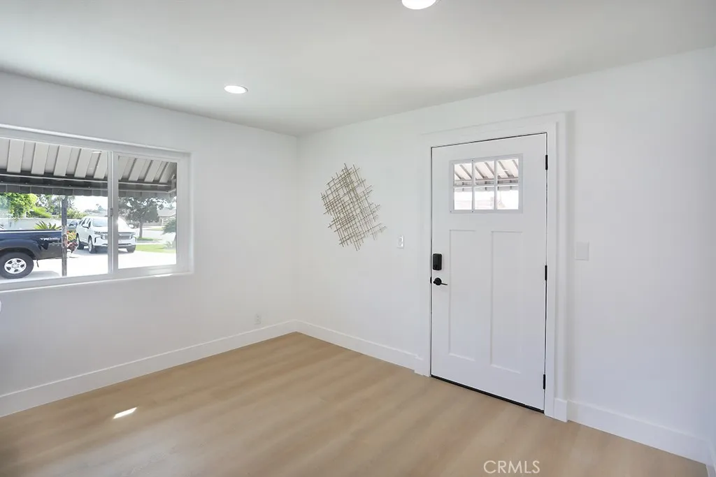 11052 Faye Avenue, Garden Grove, CA 92840 - Photo 5 of 32, Garden Grove, CA