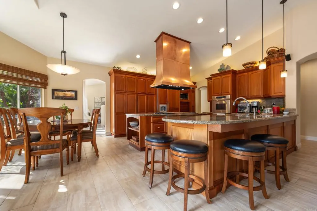 https://cdn.realtyfeed.com/cdn/127/306660679/d665c76c1aabd80934c324914917a5c6.webp