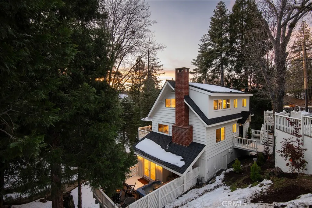 Lake Arrowhead, CA 92352