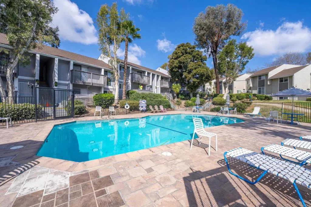 https://cdn.realtyfeed.com/cdn/127/306660740/596880ef230e2c1312a9979dc887b862.webp