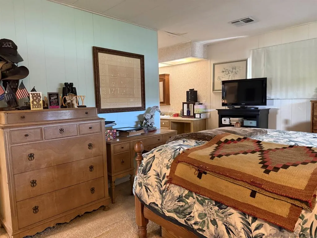https://cdn.realtyfeed.com/cdn/127/306660764/20403ab2ff5970519c2d6ff1a274f214.webp
