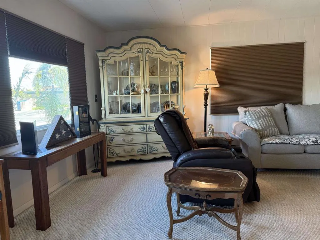 https://cdn.realtyfeed.com/cdn/127/306660764/2113963bba01635f1c69f08e5811716d.webp