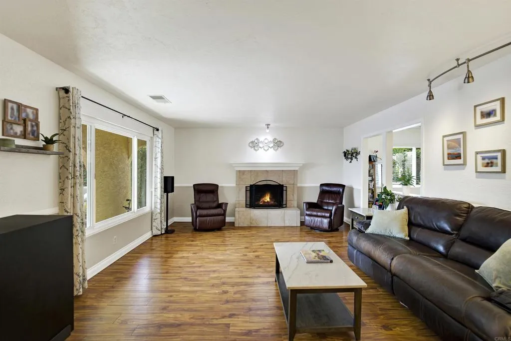 https://cdn.realtyfeed.com/cdn/127/306660766/016a3e2062cba751a858909fd498532f.webp