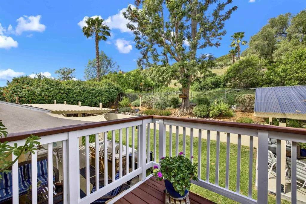 https://cdn.realtyfeed.com/cdn/127/306660766/1edc3e8569c85c483f50266e57a9c3f5.webp