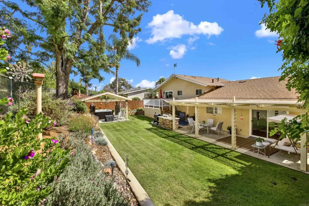 https://cdn.realtyfeed.com/cdn/127/306660766/816a399806bd505b30c3545a5513cbb0.webp