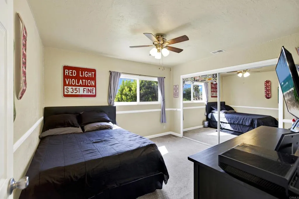 https://cdn.realtyfeed.com/cdn/127/306660766/bccaf540e7001f17f3908e9fe34181fb.webp