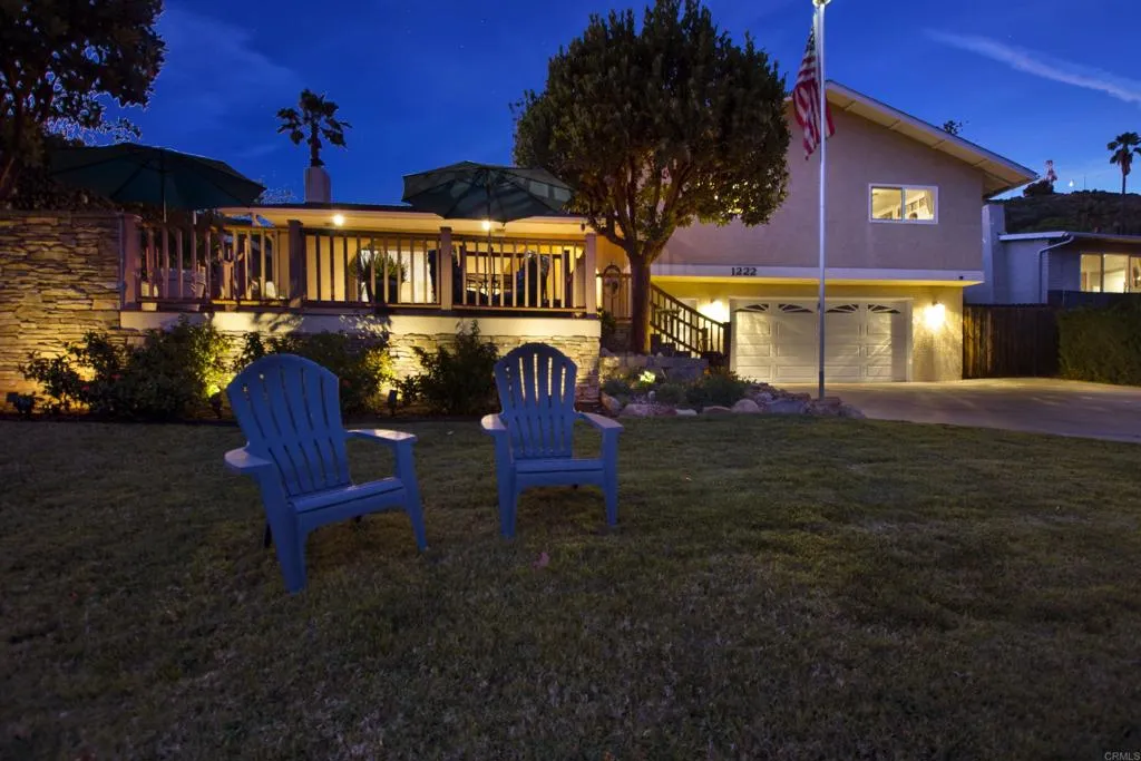 https://cdn.realtyfeed.com/cdn/127/306660766/cb009ab0ab4f8e15f5a8242d0ff46680.webp