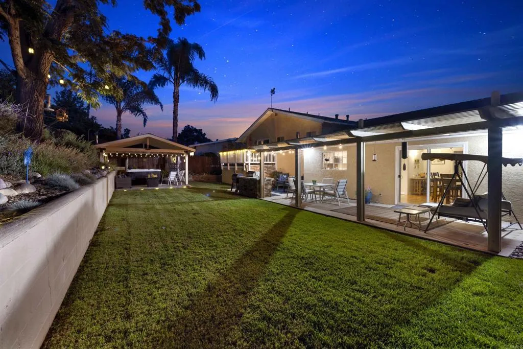 https://cdn.realtyfeed.com/cdn/127/306660766/f82106956428300902770dbd654f2cf6.webp