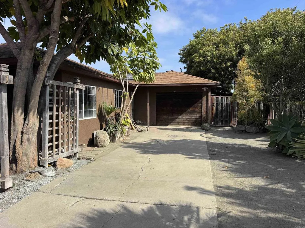 https://cdn.realtyfeed.com/cdn/127/306660794/2de215b0c58950a87485fdf1410799d5.webp