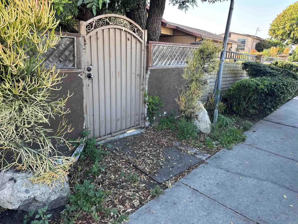 https://cdn.realtyfeed.com/cdn/127/306660794/3f6142b760c9ddf8598cceedbf2742ba.webp