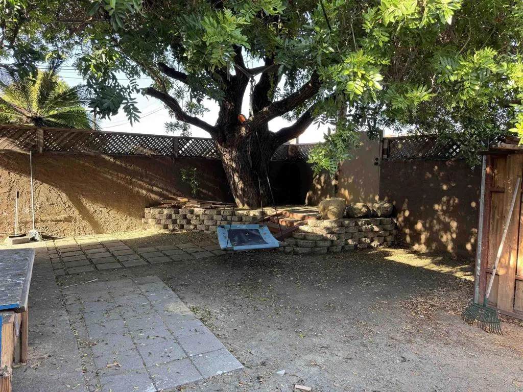 https://cdn.realtyfeed.com/cdn/127/306660794/a23869d71ec9c0d01f80dac66f15e905.webp
