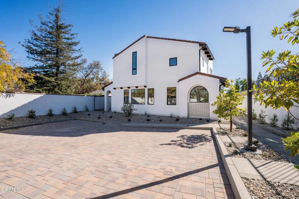 Thousand Oaks, CA 91362