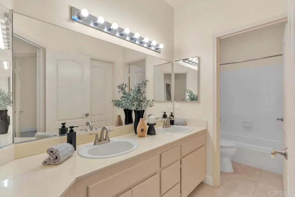 Photo #32: NDP2602208 Listing: Photo #32