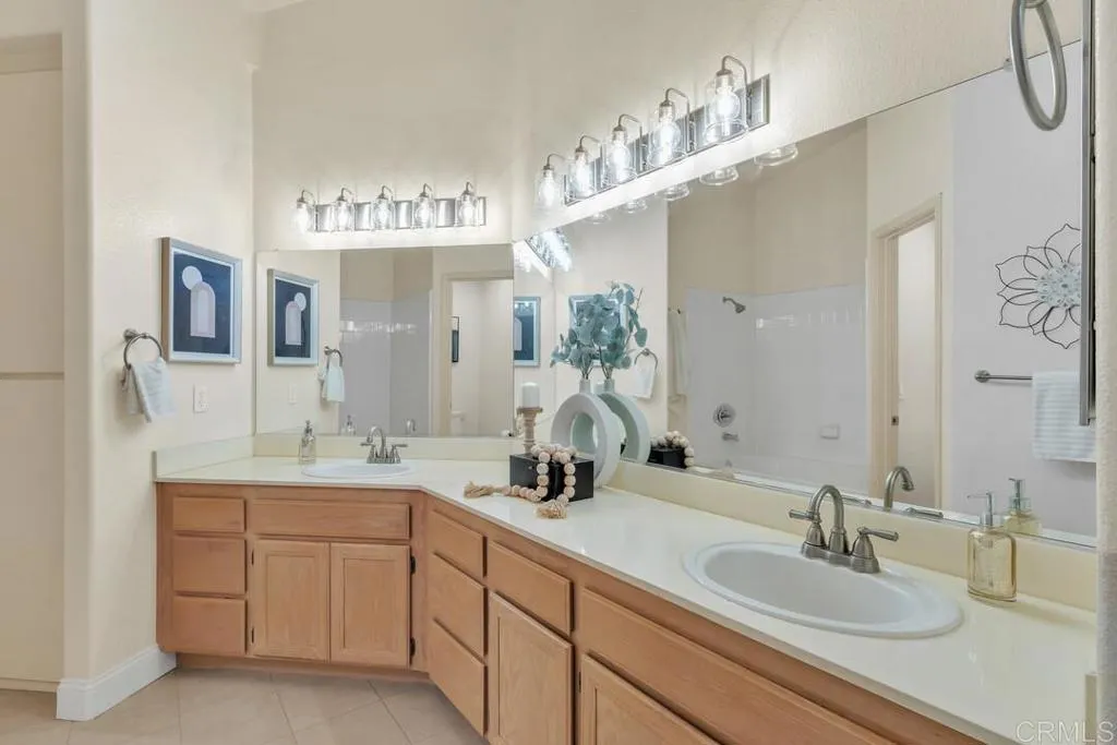 Photo #27: NDP2602208 Listing: Photo #27